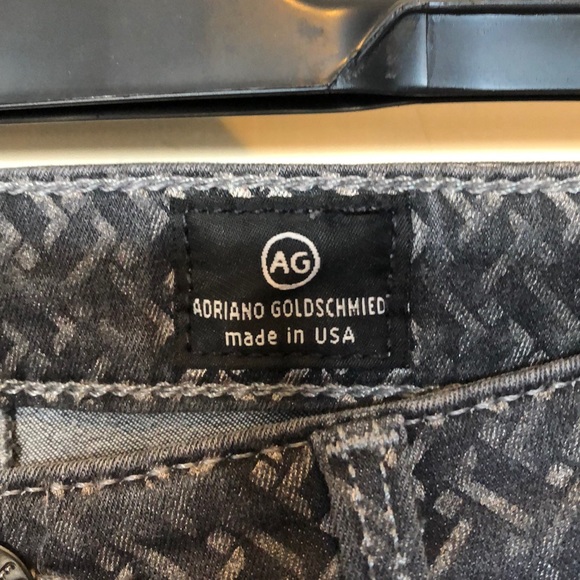 AG  NWOT gray/slvr pattern jeans absolute legging - Picture 5 of 6